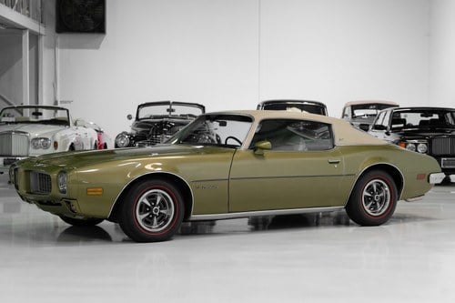 1973 PONTIAC FIREBIRD ESPRIT COUPE SOLD