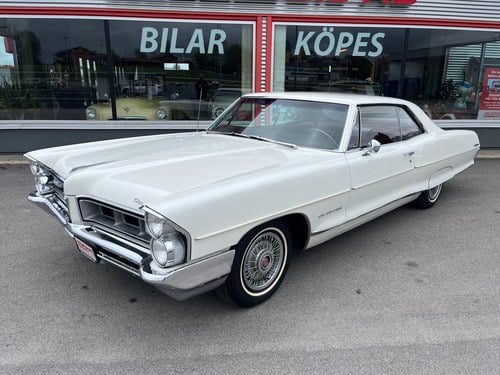 1965 Pontiac Grand Prix Sportcoupe. Orginal car !