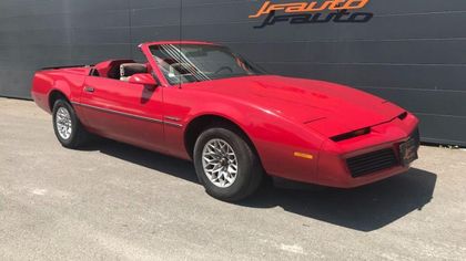 Pontiac Firebird Firehawk