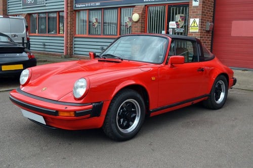 1982 PERFECT COLLECTORS EXAMPLE. VENDUTO