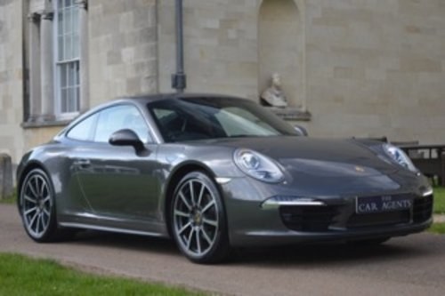 2012 Porsche 911 Carrera 4 PDK - 15,000 Miles VENDIDO