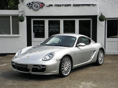 2007 Porsche Cayman 3.4 S Manual finished in Arctic Silver VENDUTO