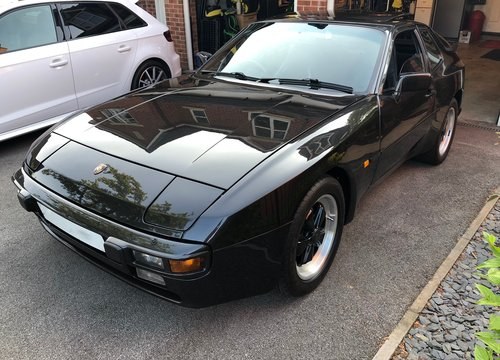 1986 4 Owner Classic 944 81k miles from new In vendita