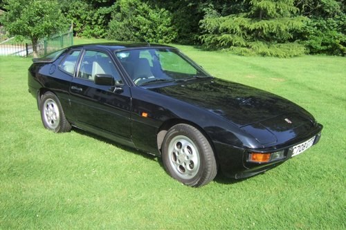 1986 Porsche 924S For Sale by Auction