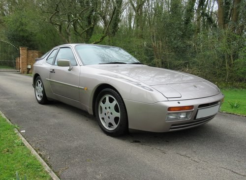 1988 Porsche 944 Turbo S Silver Rose For Sale by Auction