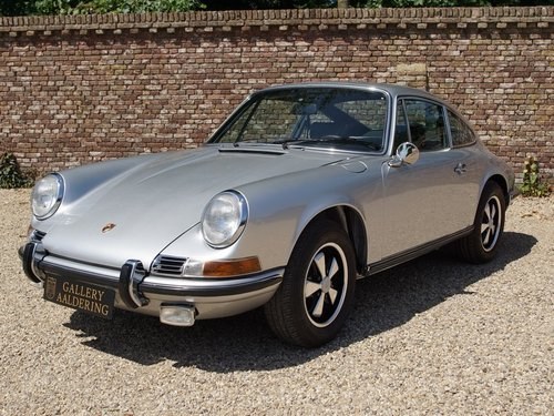 1971 Porsche 911 2.2 S TOP restored condition, only 1.430 made! In vendita
