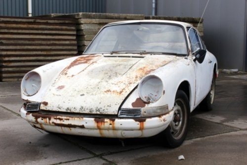 Porsche 912 1966 without engine, to be restored For Sale