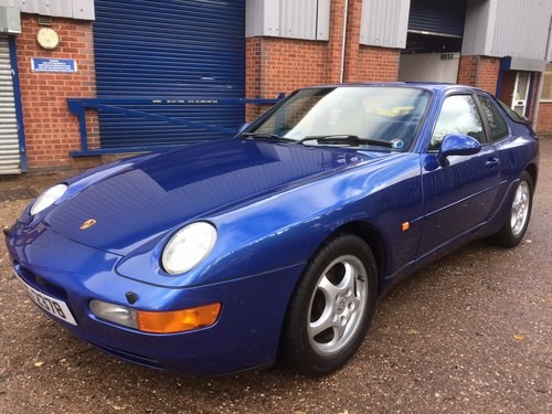 1994 Rare Porsche 968 Coupe in Cobalt Blue For Sale
