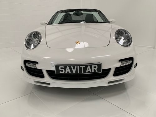 2008 UK RHD Only 8,926 Miles! FPSH Every Invoice from new! In vendita