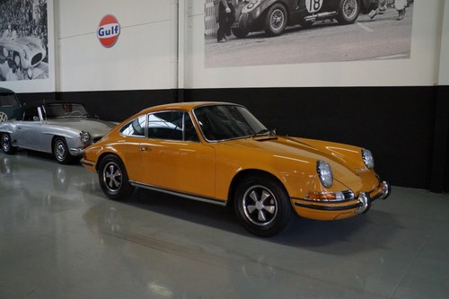 PORSCHE 911 911T Stunning restoration (1968) (incl BTW /VAT) For Sale