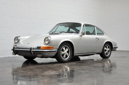 1970 Porsche 911T Coupe = clean Driver 12k miles  $51.5k For Sale