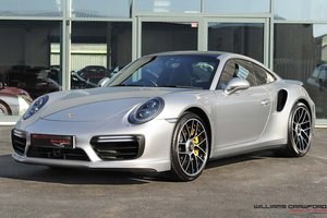 2017 model year Porsche 991.2 Turbo S PDK coupe A vendre