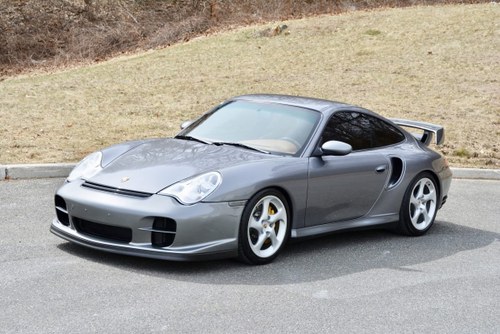 2002 Porsche 911 GT2 = Manual Silver(~)Ginger  $149.9k  In vendita