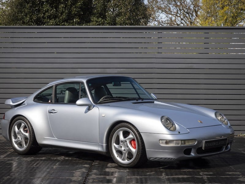 PORSCHE 911 (993) TURBO