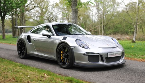 2016 Porsche 991 GT3 RS - Only 2268 miles SOLD