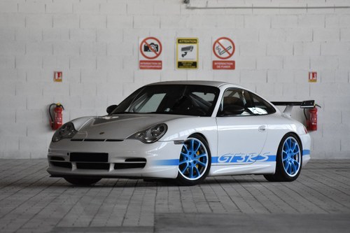 2004 Porsche 996 GT3 RS For Sale by Auction