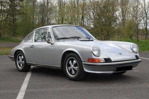PORSCHE 911T 2.4 FINISHED IN SILVER 1971 Classic For Sale