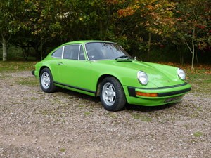 Porsche 911 2.7 Coupe LHD 1974 Lime green For Sale