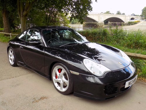 2004 Porsche 911 (996) Carrera 4S Coupe - Manual VENDIDO