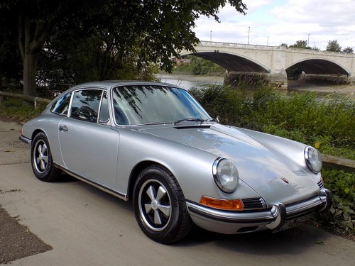 1968 PORSCHE 911L 2.0 SWB COUPE - LHD - MATCHING NUMBERS À venda