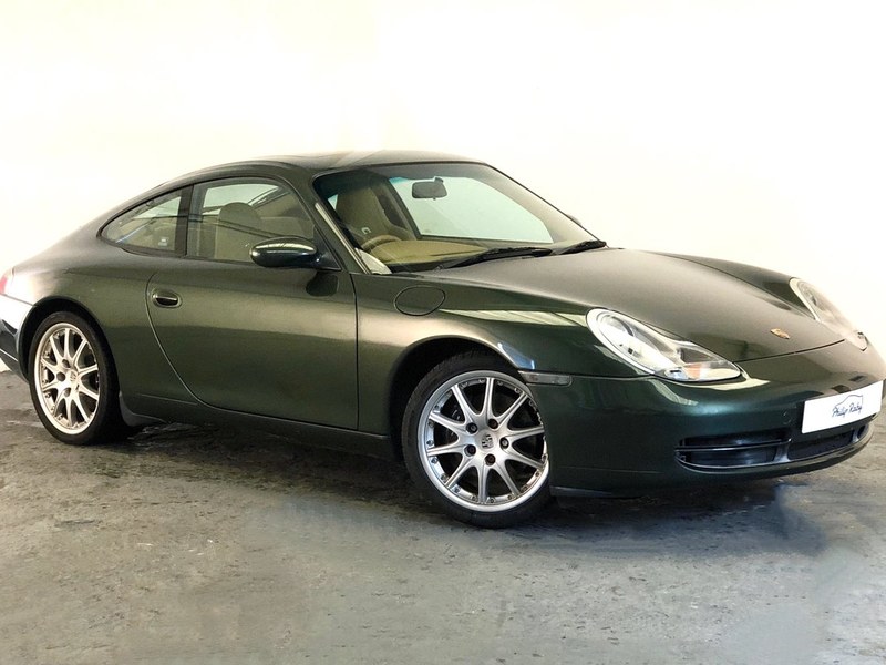Porsche 996 Carrera Tiptronic. Rare colour, great condition