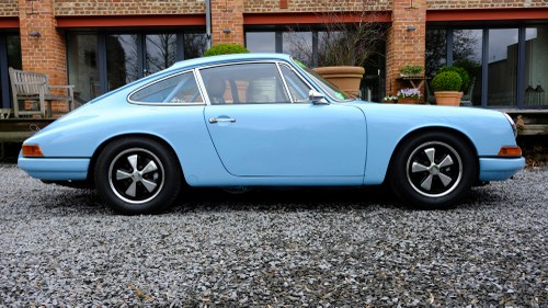 1964 Porsche 911 with great history, COA For Sale