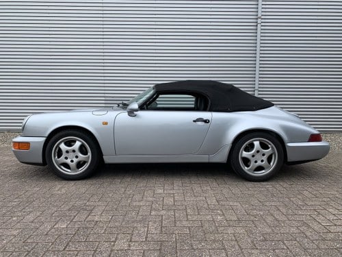 1993 Porsche 911 - 2
