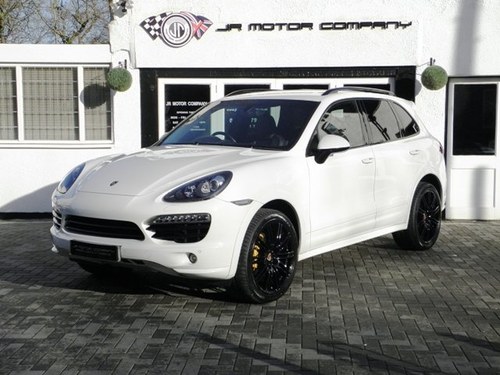 2013 Porsche Cayenne 3.0 Diesel Tiptronic S finished £25K Options SOLD
