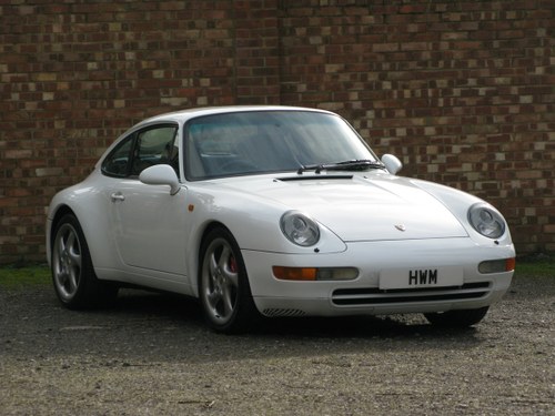 1995-PORSCHE 911 (993) CARRERA COUPE MANUAL-GRAND PRIX WHITE For Sale