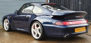 1997 Stunning Porsche 993 C2S - Rare Factory Turbo body  In vendita