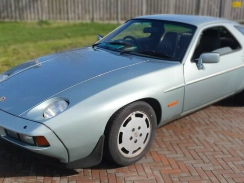 Porsche 928, Porsche 928 Coupe