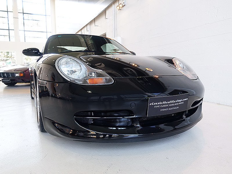 One of 42 AUS del. MY 2000 Porsche 911/996 GT3, low kms