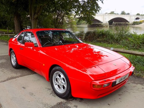 1985 Porsche 944 Coupe VENDIDO