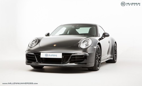 2015 PORSCHE 911 (991) CARRERA GTS VENDIDO