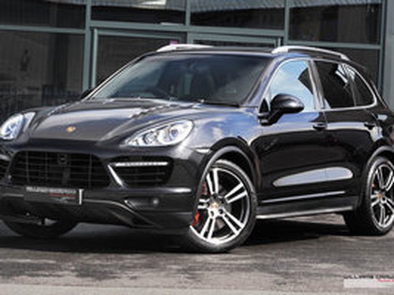 (2011) RESERVED Porsche Cayenne Turbo Tiptronic S
