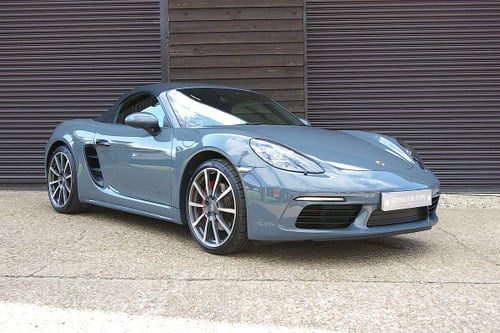2017 Porsche 718 Boxster 2.5 S PDK Convertible (26,000 miles) VERKAUFT