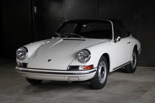 1967 Porsche 911 Targa / Softwindow / Nut and Bolt Restauration In vendita
