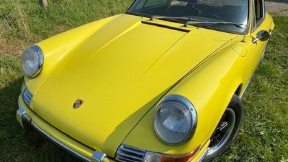 porsche 911 t sunroof coupe LHD 1969 matching numbers