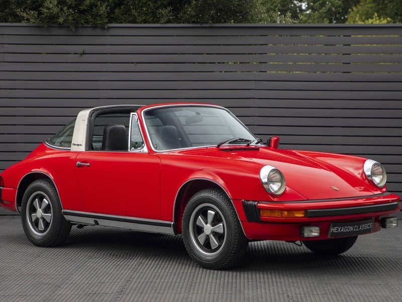 PORSCHE 911 2.7S TARGA