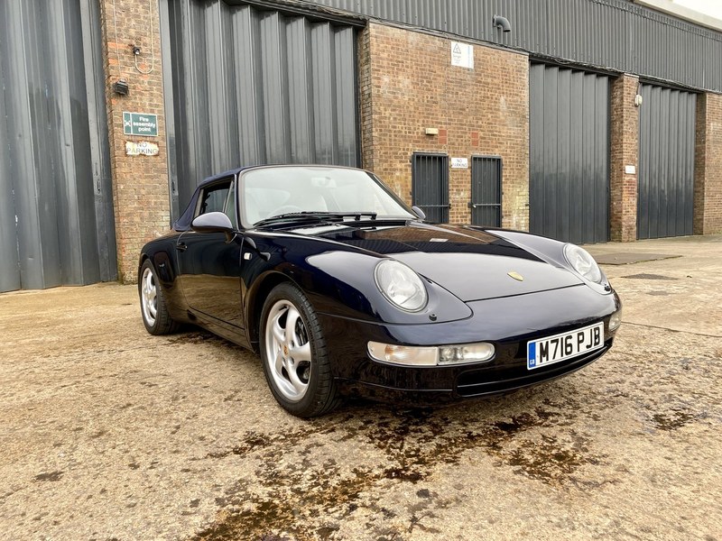 Porsche 993 Carrera 2 Cabriolet