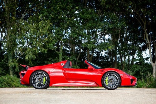 2014 Porsche 918 Spyder For Sale by Auction