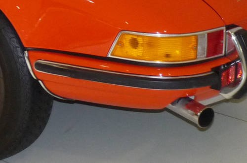1970 Rear Bumper Corner Wide Rubber and Moulding. for Porsche 911 In vendita