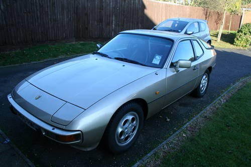 1985 Porsche 924s SOLD