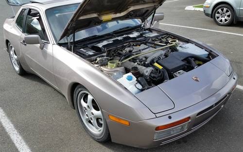 1988 944 TurboS SOLD We can Locate Porsches for you In vendita