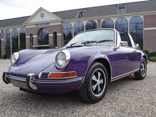 1972 Porsche 911 2.4T Targa, fully restored, matching numbers! For Sale