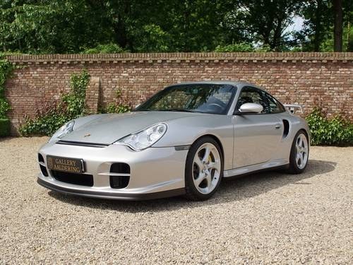2001 Porsche 911 996 GT2 2 owners, only 12.737 km! first paint. In vendita