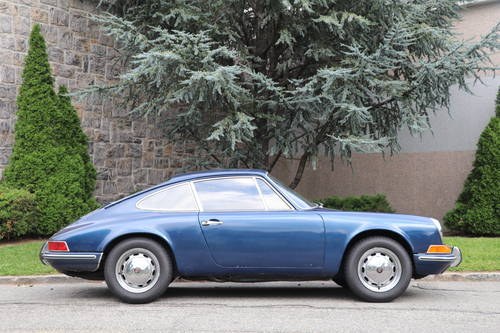 PORSCHE 911T 1969 NON SUNROOF COUPE In vendita