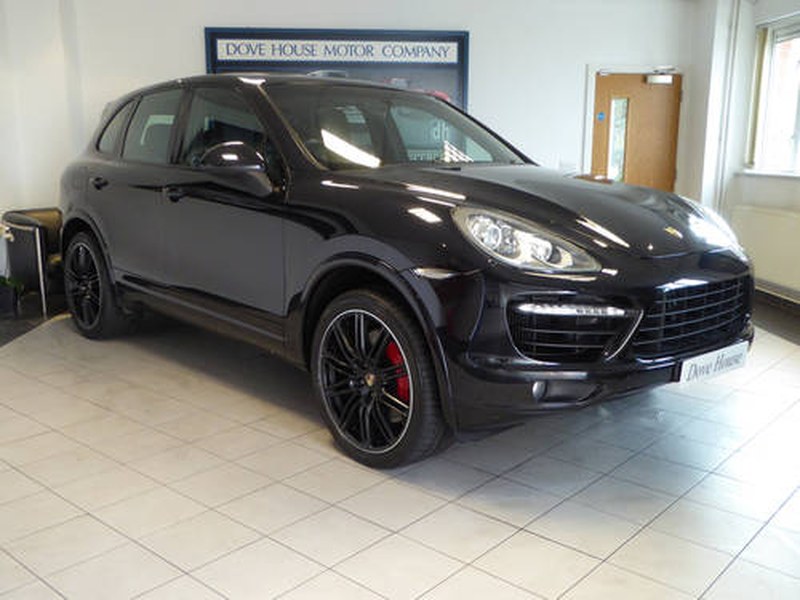 Porsche Cayenne 4.8 Turbo Tiptronic