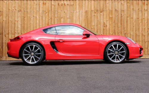 2013 PORSCHE CAYMAN (981( RHD VENDIDO