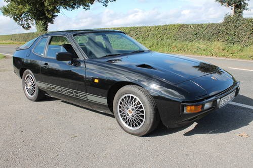 1985 Porsche 924 77,000 Miles With FSH SUPERB Condition SOLD